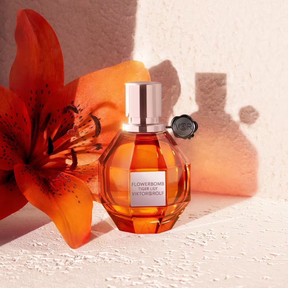 FLOWERBOMB TIGER LILY 3.4 EDP LADY ( by VIKTOR & ROLF )