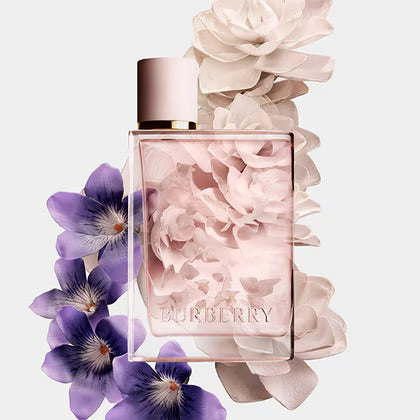 BURBERRY HER MINI SET 4 PCS 4 X 0.16oz )( 2 x EDP - 1 x EDT - 1 LONDON DREAM) (GIFT SET)